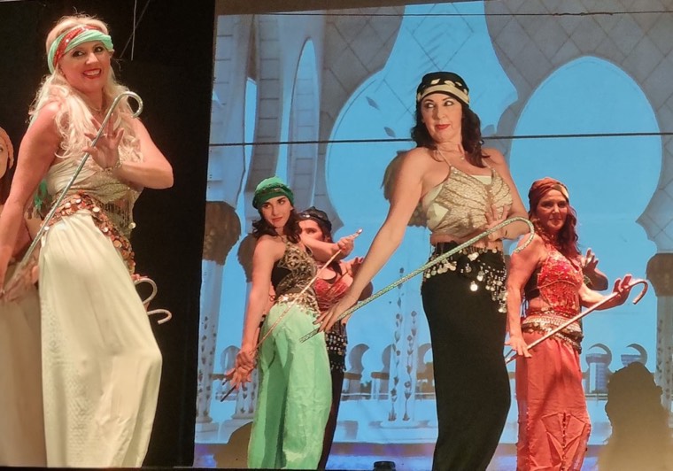 In sala — corso di danza orientale a Palermo — foto 36